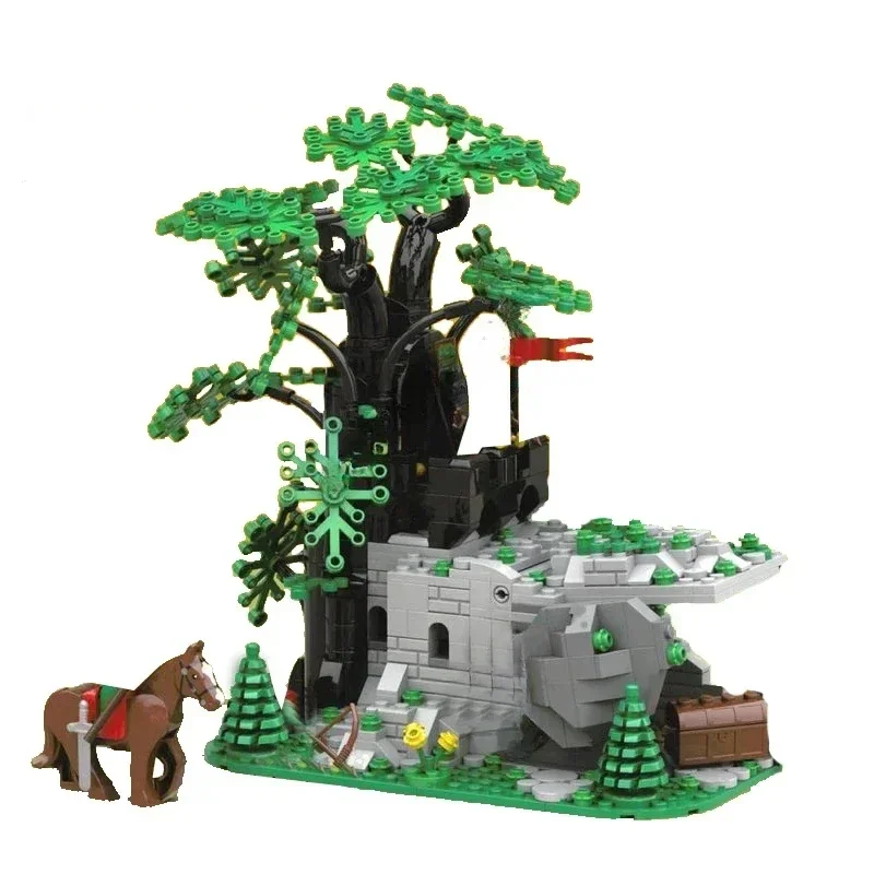 Фото Игрушки из строительных блоков MOC — это креативная сборка игрушек и рождественских подарков с помощью модели небольшого замка в средневековом лесу. №1