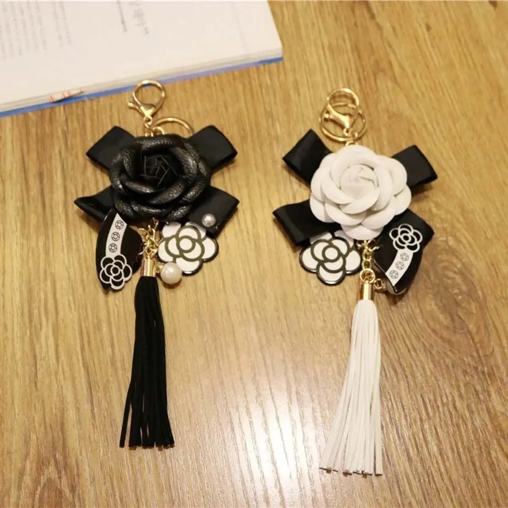 

Woman Black Element Hanger Car Key Ring Gifts Bag Ornaments Camellia Key Chain Key Chain Bag Pendant Flower Keyring