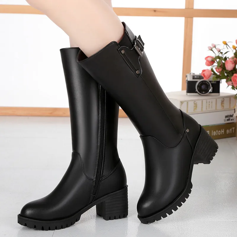 Thickening of High Tube Fur Female Winter Boots Genuine Leather Women's Motorcycle Boot Shoes Big Size Wool Military Woman