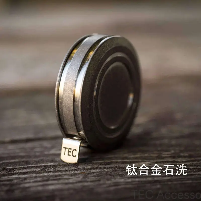 

Мини рулетка из титана 6AI-4V