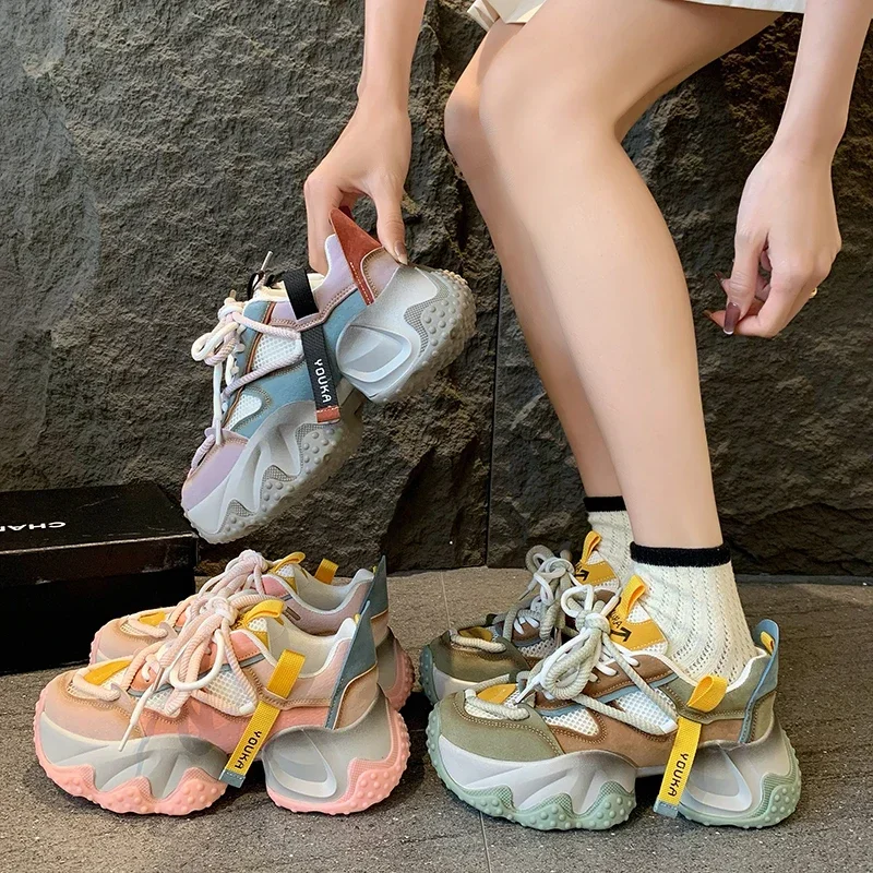 Женские спортивные кроссовки на толстой подошве Вулканизированная подошва