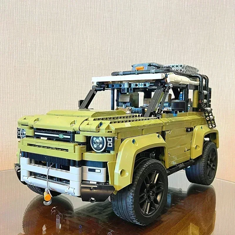 Фото 2573pcs Famous Car Blocks Land Supercar Rover Off-Road Defender Vehicle Model 42110 Building Blocks Bricks Toys Kids Adults Gift №3
