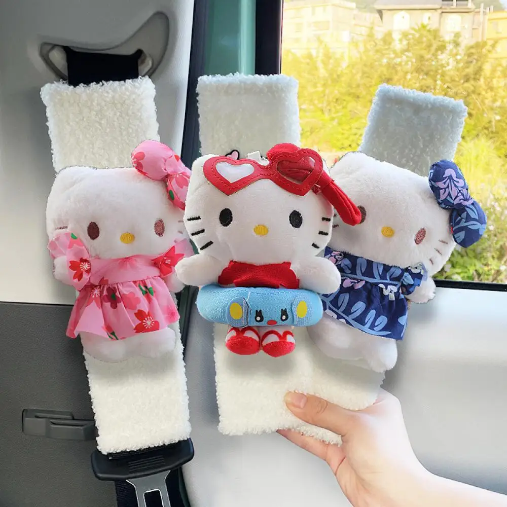 Аксессуары для украшения интерьера: милые плюшевые куклы с героями мультфильмов