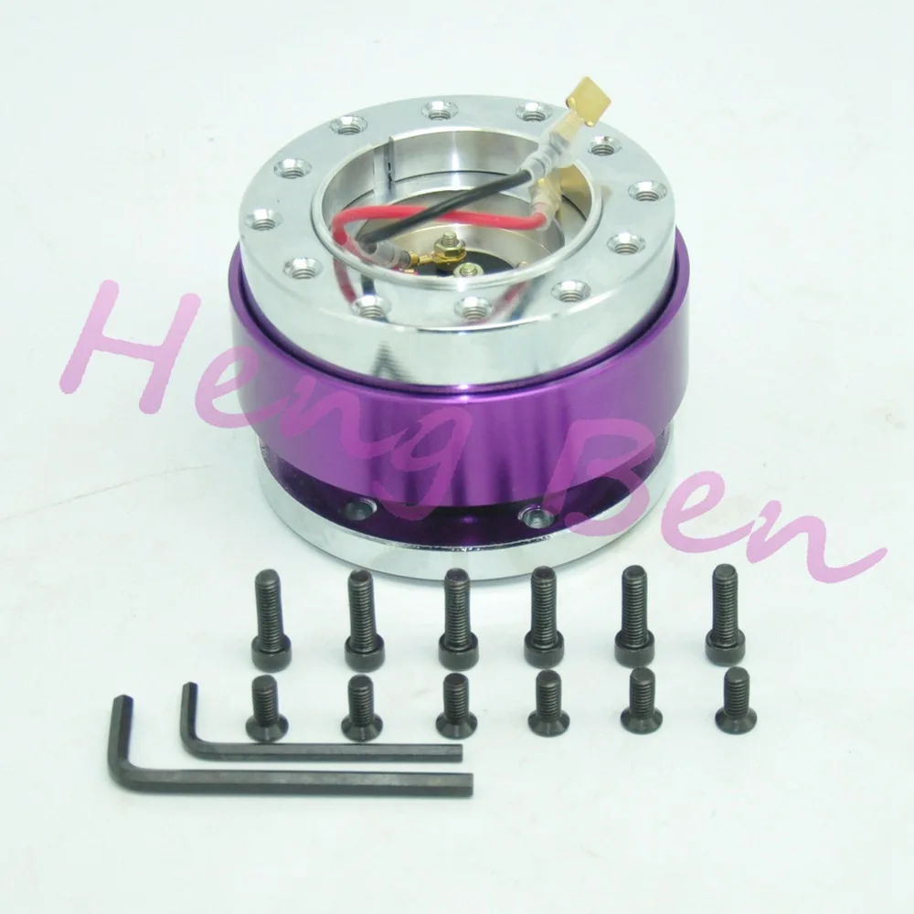 

Универсальный быстросъемный адаптер для рулевого колеса 2023