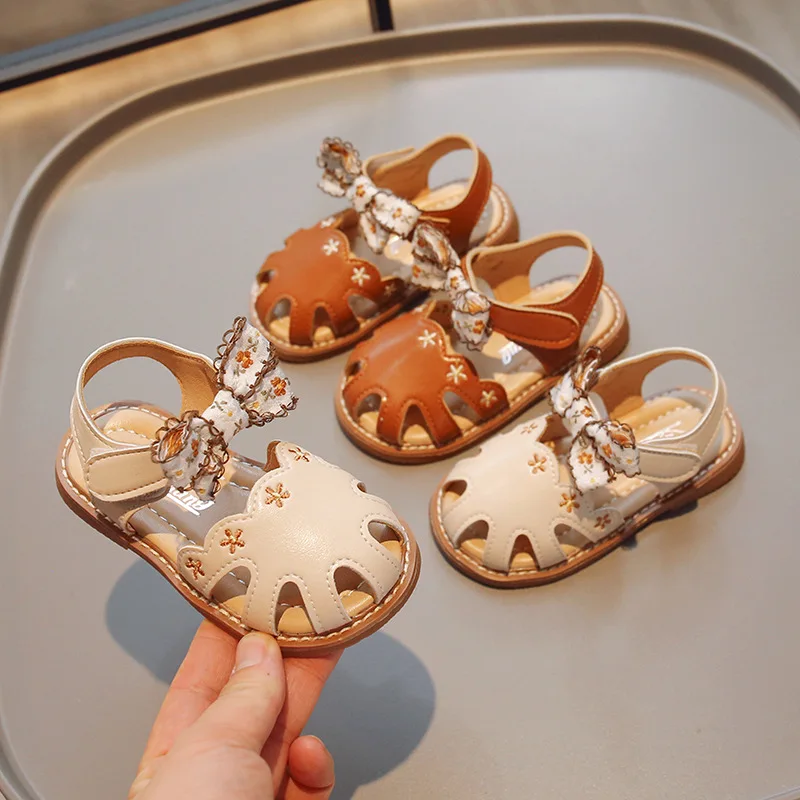 

Cute Sweet Children Sandals 2023 Summer Girls Shoes Flowers Butterfly Toddler Toe-Protection Sandals For Girl Size 21-30
