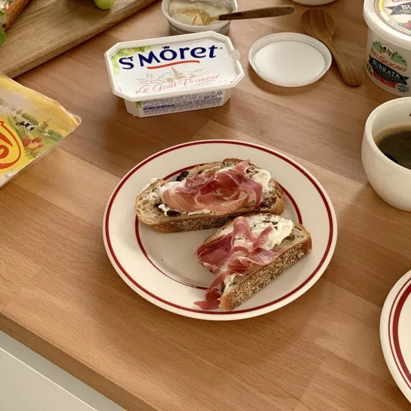 Красная керамическая тарелка 8 дюймов