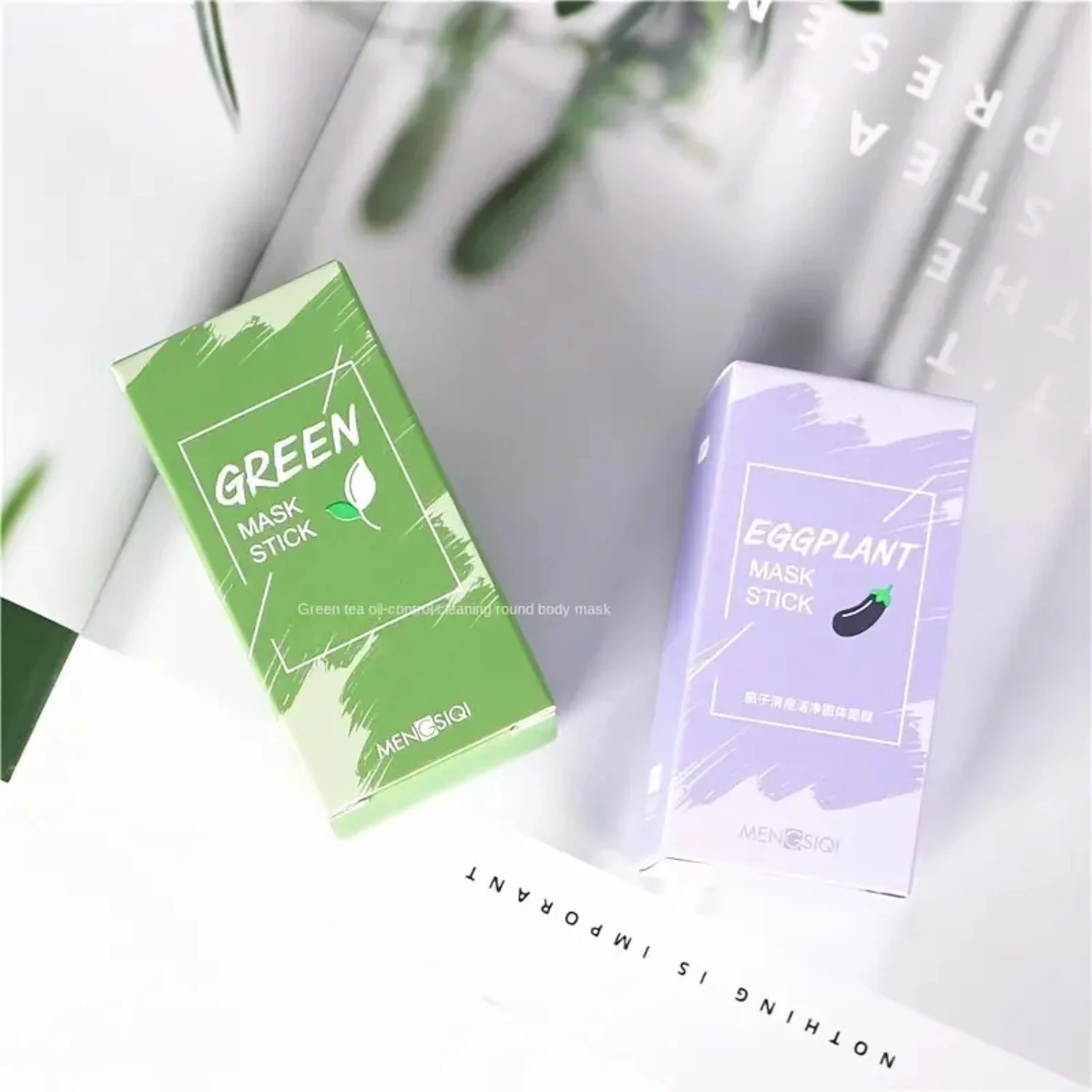 Увлажняющая и очищающая поры глиняная маска-карандаш с зеленым чаем для контроля