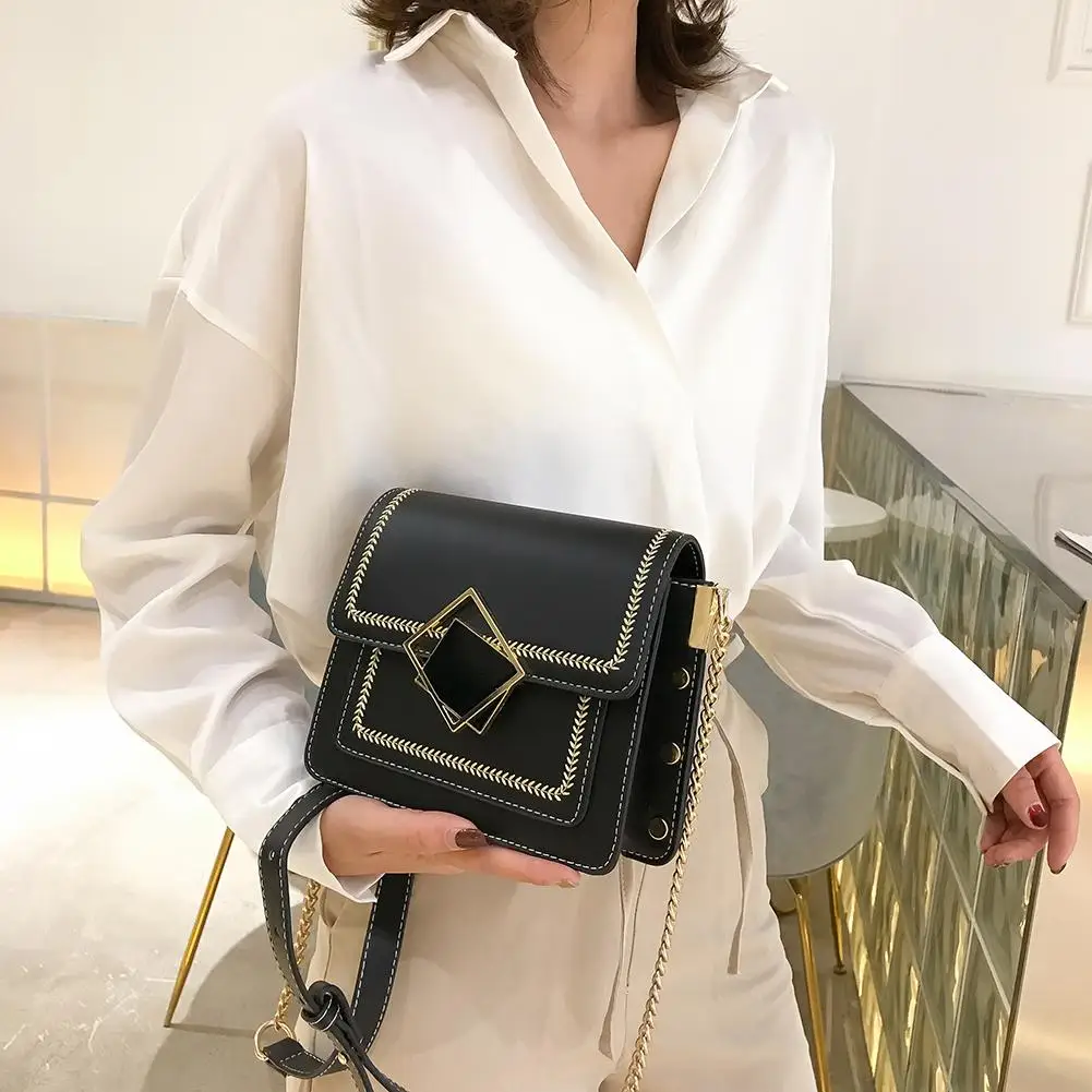 

Повседневные сумки через плечо из искусственной кожи, Женская квадратная сумка-мессенджер на цепочке, женская маленькая однотонная дорожн...