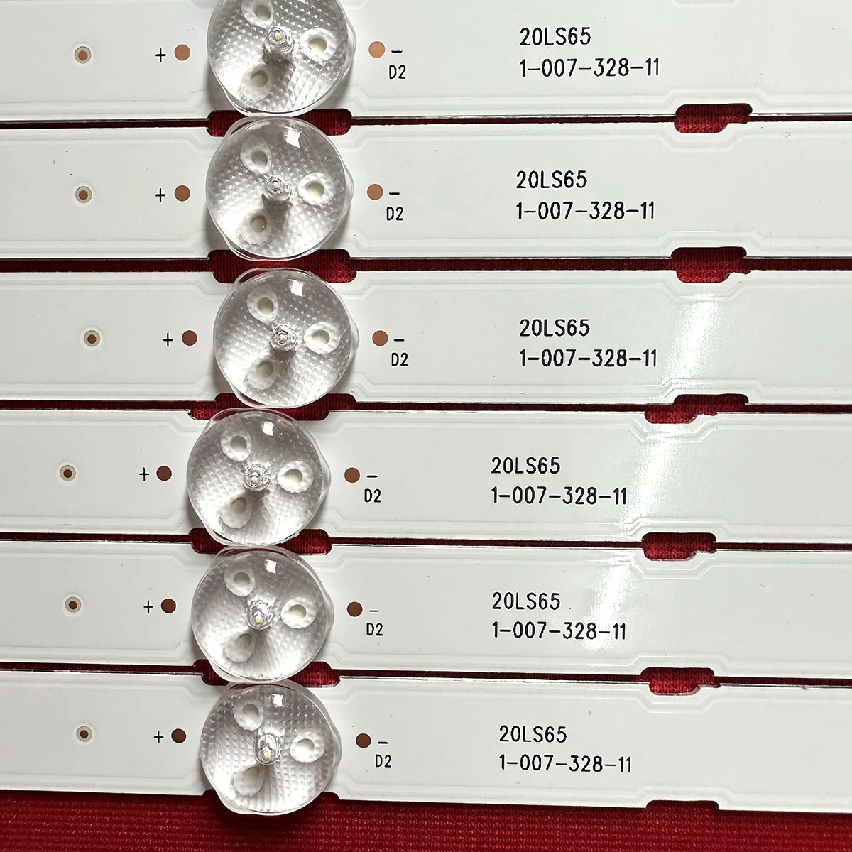 Фонарь 20LS65 1-007-328-11 21 1-007-328-31 1-005-939-11 YDA5065DND01 фонарь