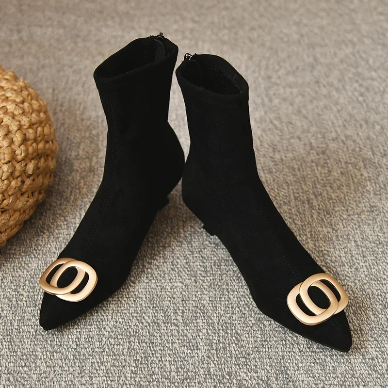 Женские эластичные тонкие ботинки на высоком каблуке с острым носком модные