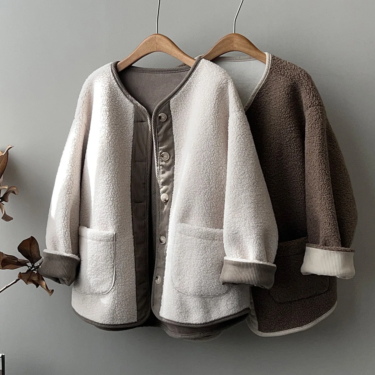 Retro Lambswool Jacket Female 2022 Winter New Loose Casual Bump Color Tops 2022 Women's Clothing