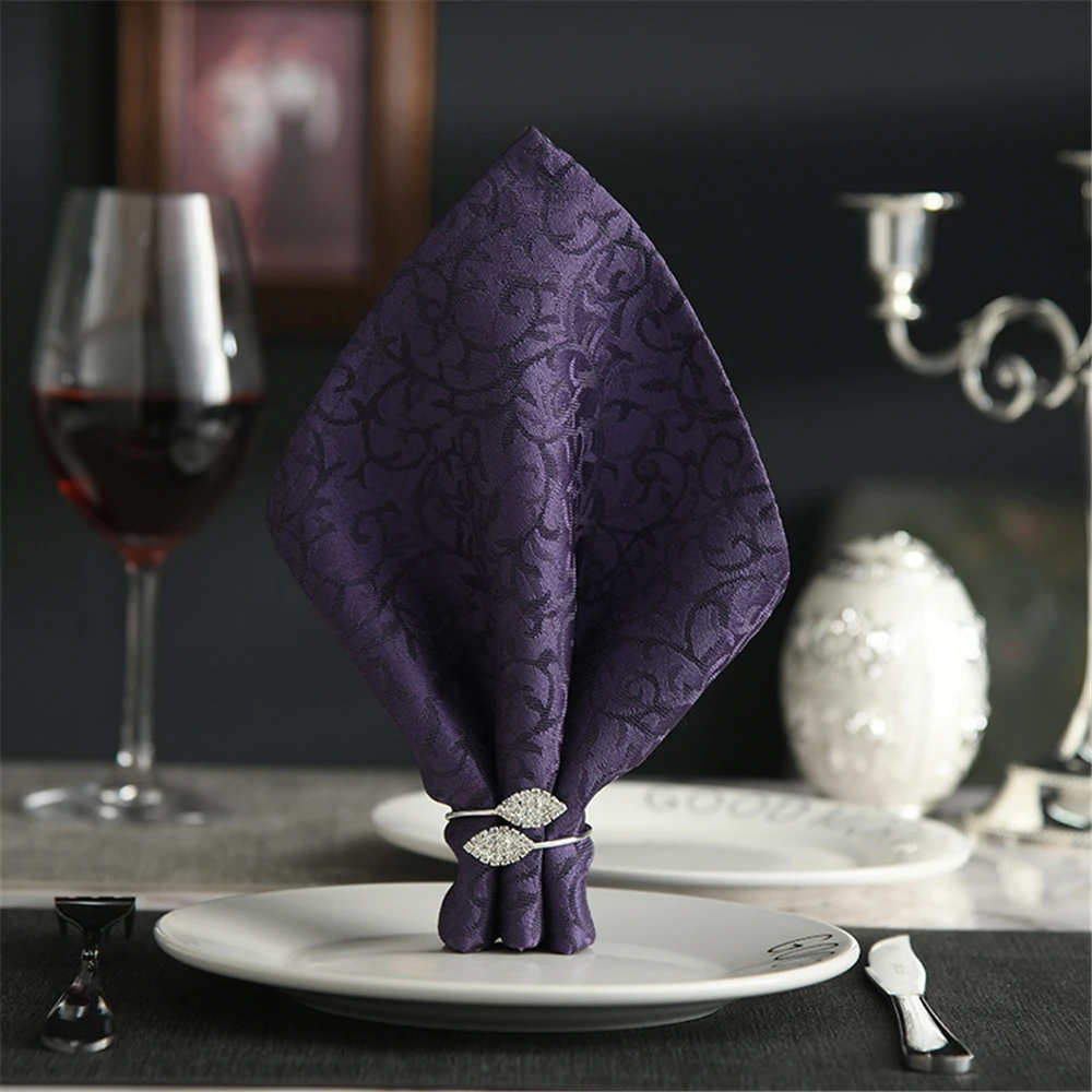 

4PCS/Metal diamond-studded two-leaf clover napkin ring table top decoration for family gatherings, receptions, hotel festivals