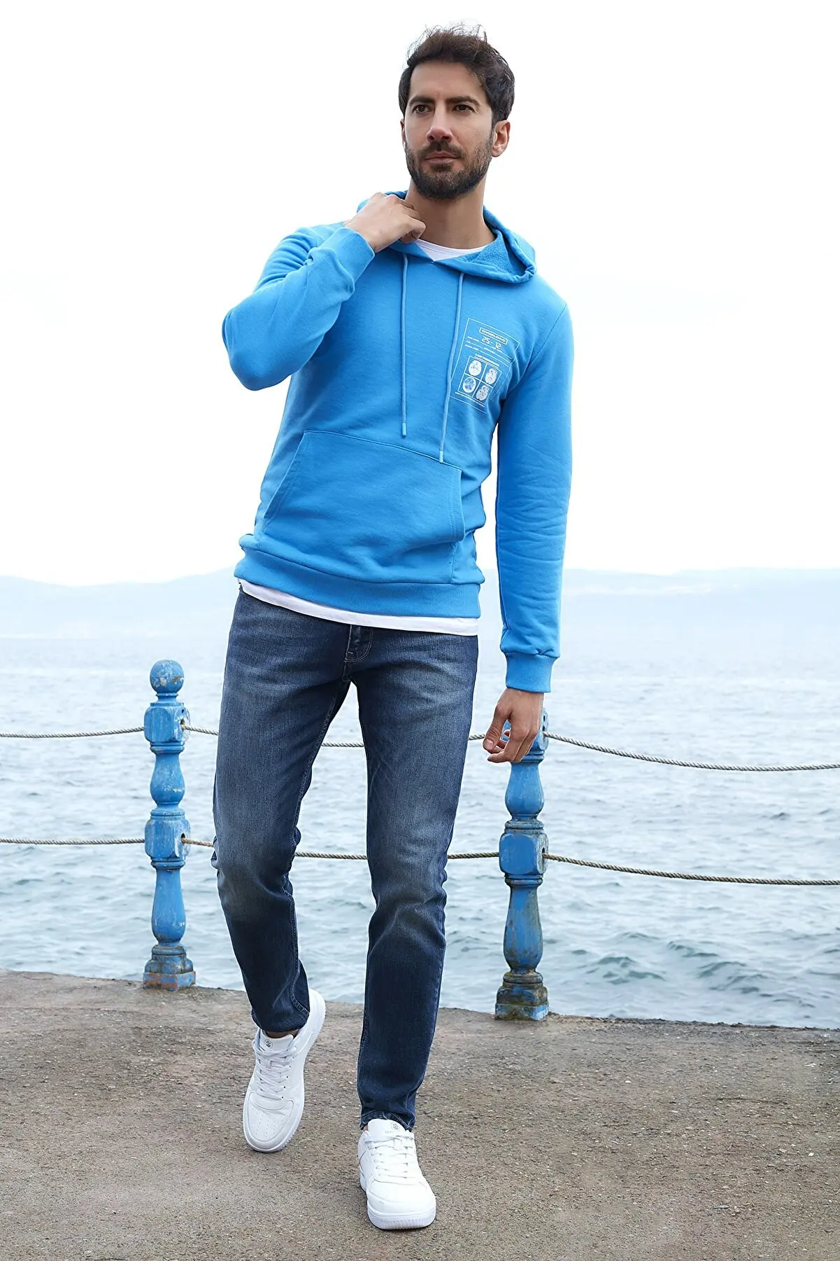 

Men's blue printed hooded hooded hooded hoodie hoodie hoodie sweatshirt men 64745127