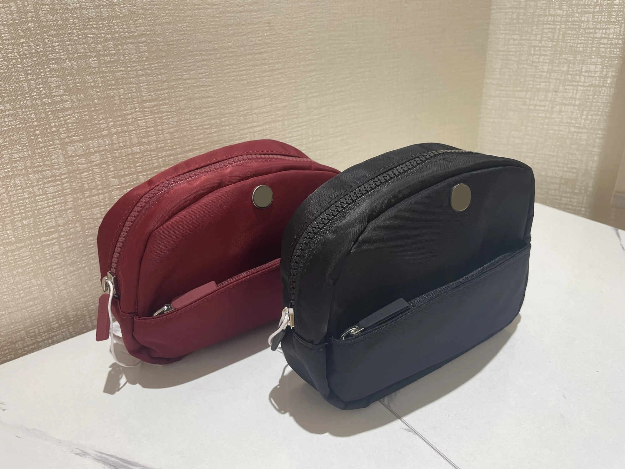 NWT Go Getter Pouch Mini Bag High Quality Cosmetic Bag Fashion Casual Bags Waterproof Makeup Bags Travel Portable Gym bag