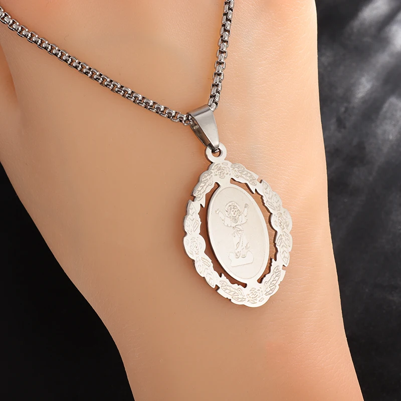 

Oval Carved Dancing Girl Stainless Steel Pendant Men and Women Casual Simple Necklace Jewelry