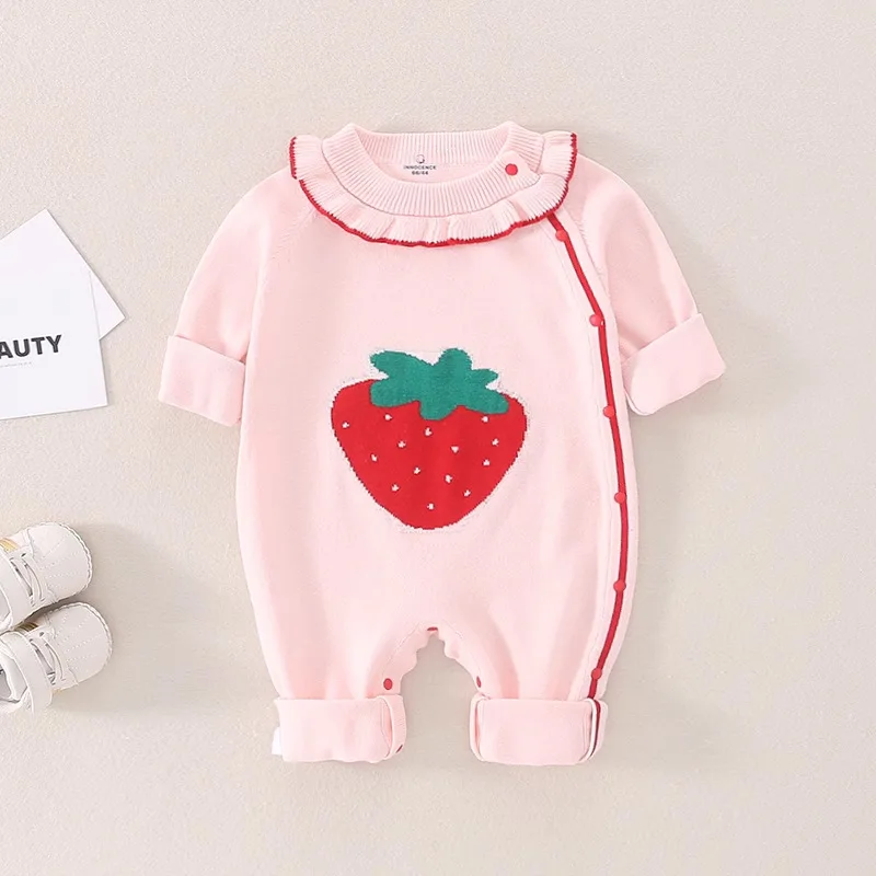 Детский трикотажный комбинезон для девочек Осенний удобный с круглым вырезом