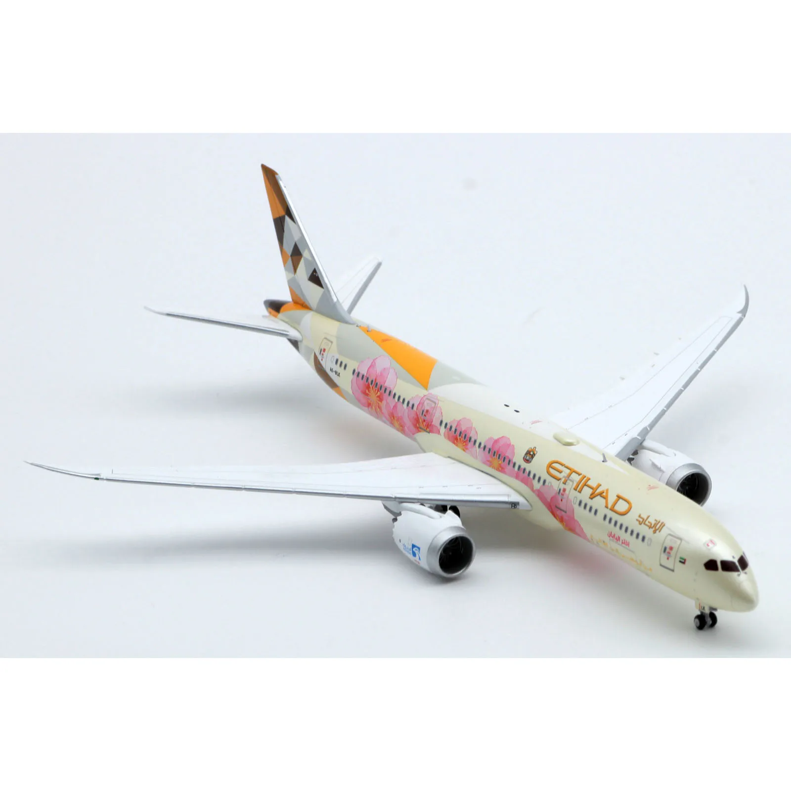 Коллекционный самолет из сплава XX4218 подарок JC Крылья 1:400 Etihad airairлетик модель