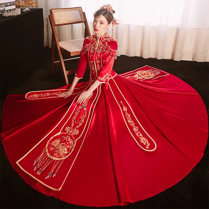FZSLCYIYI Luxurious Sequins Rhinestones Embroidery Tassel Elegant Bride Bridegroom Marriage Qipao Chinese Wedding Cheongsam Suit