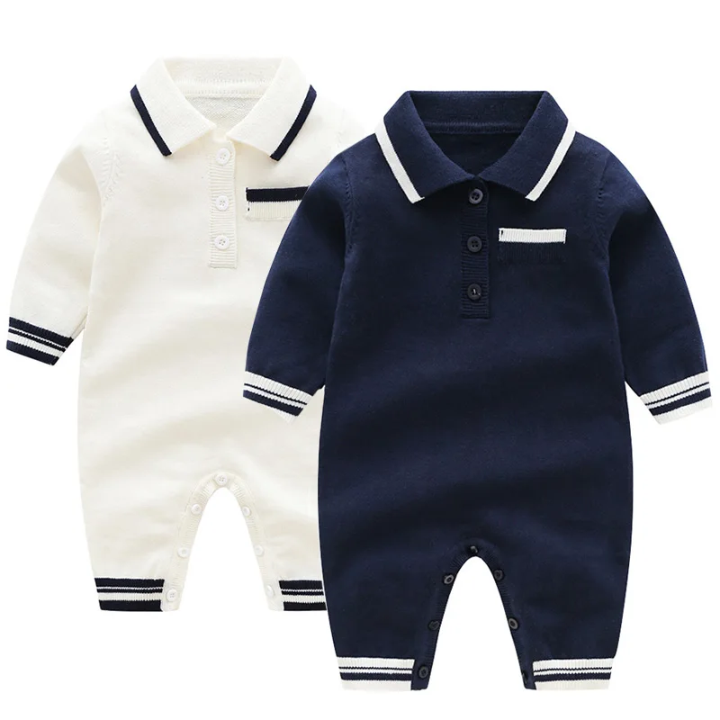 

Детский вязаный комбинезон, на весну/осень