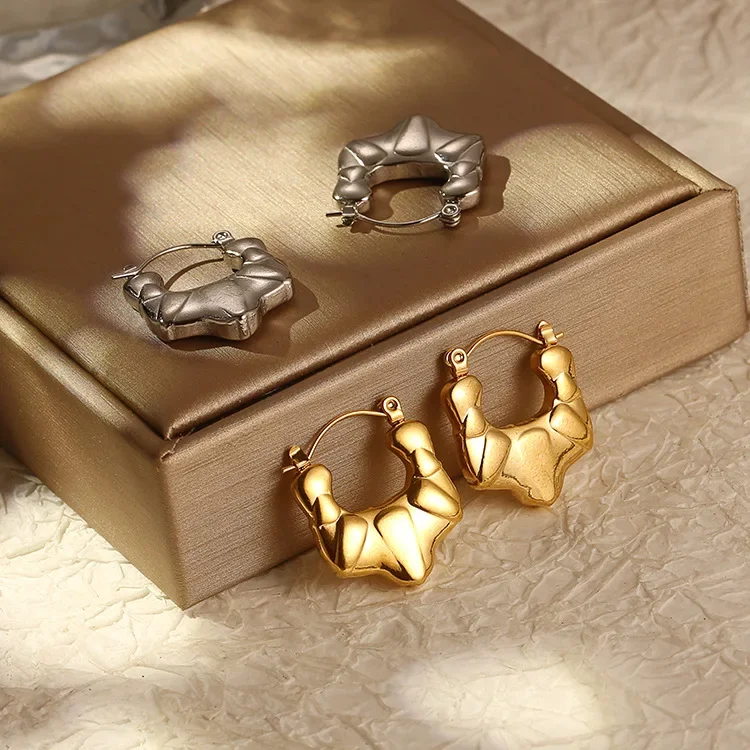 Flyfyp Позолоченные шикарные водонепроницаемые серьги-кольца из нержавеющей стали