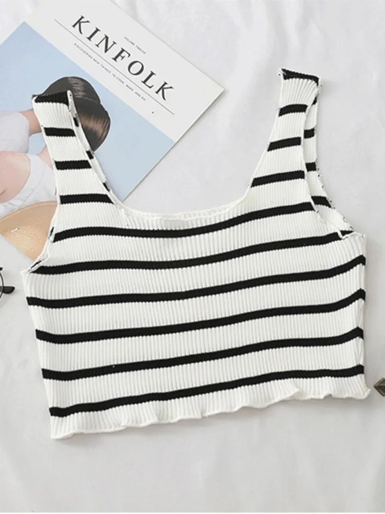 Женский трикотажный кроп-топ без рукавов с круглым вырезом |