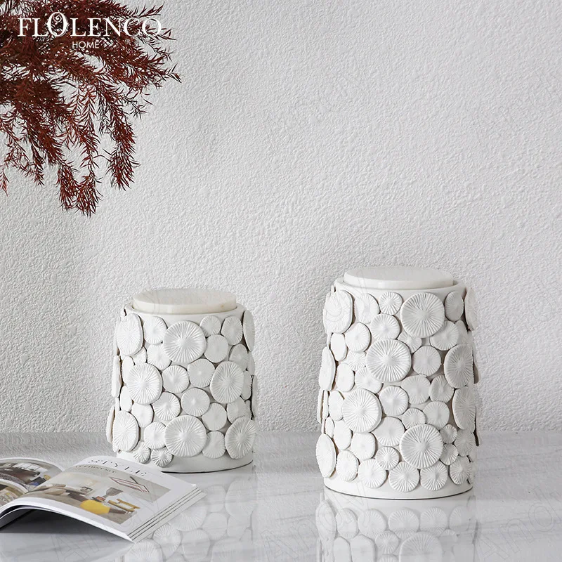 

Creative Ceramic Storage Jar Handmade Petal Decals Decorative Bedroom Jewelry Organizer Modern Living Room Desktop Ornaments