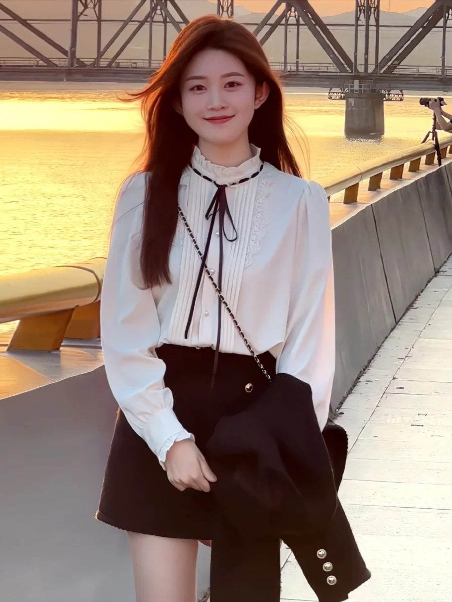 French sle Palace Sle Bow Lace-up White Shirts Women Early Autumn New Design Sense Western Fashion Beautiful Top