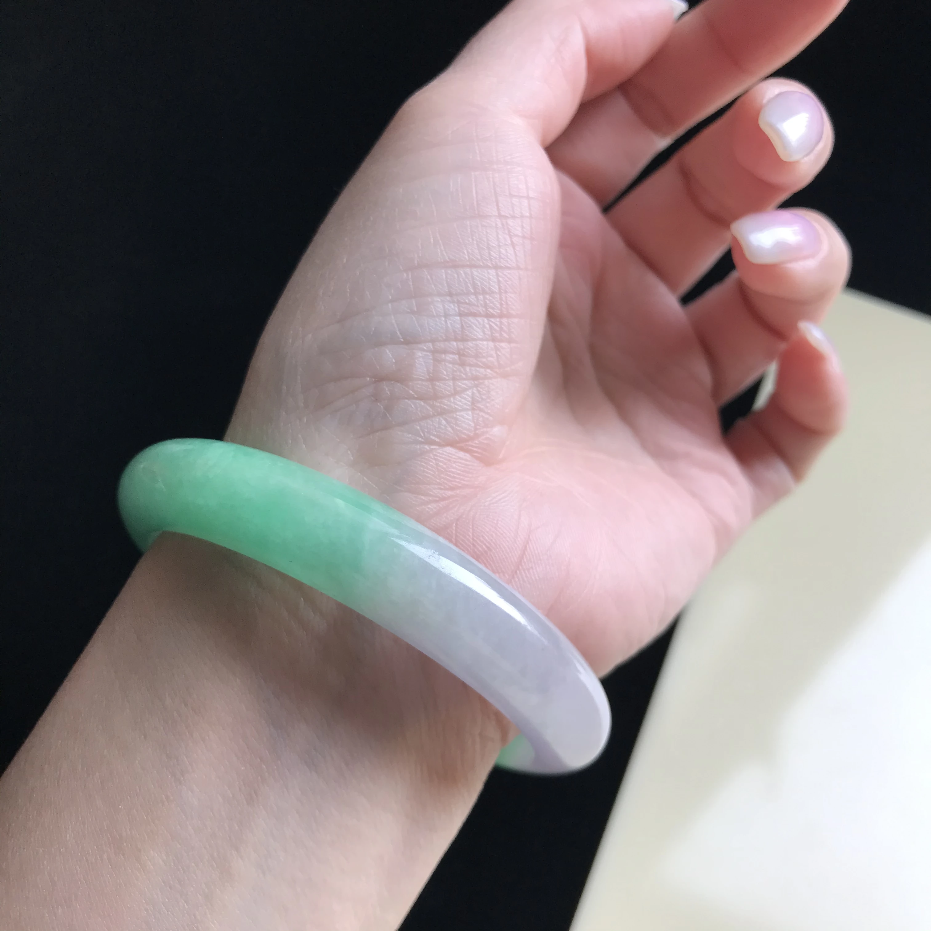 

Burma 100%Genuine High-end Jadeite Bracelet Jewelry Jade Bangles For Women 57mm (With Certificate)