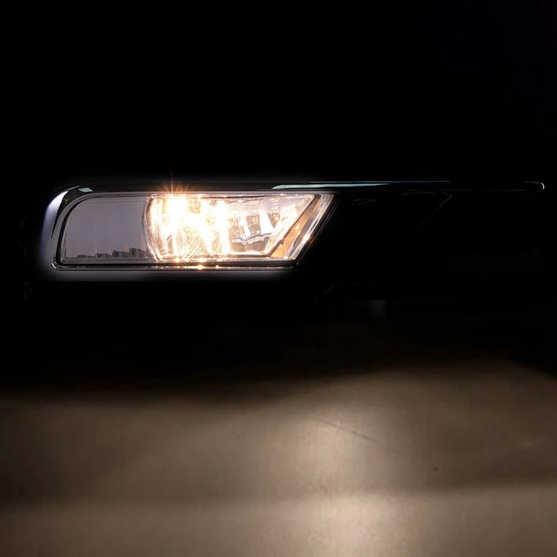 1 пара передних галогенных противотуманных фар + хромированная рамка проводка