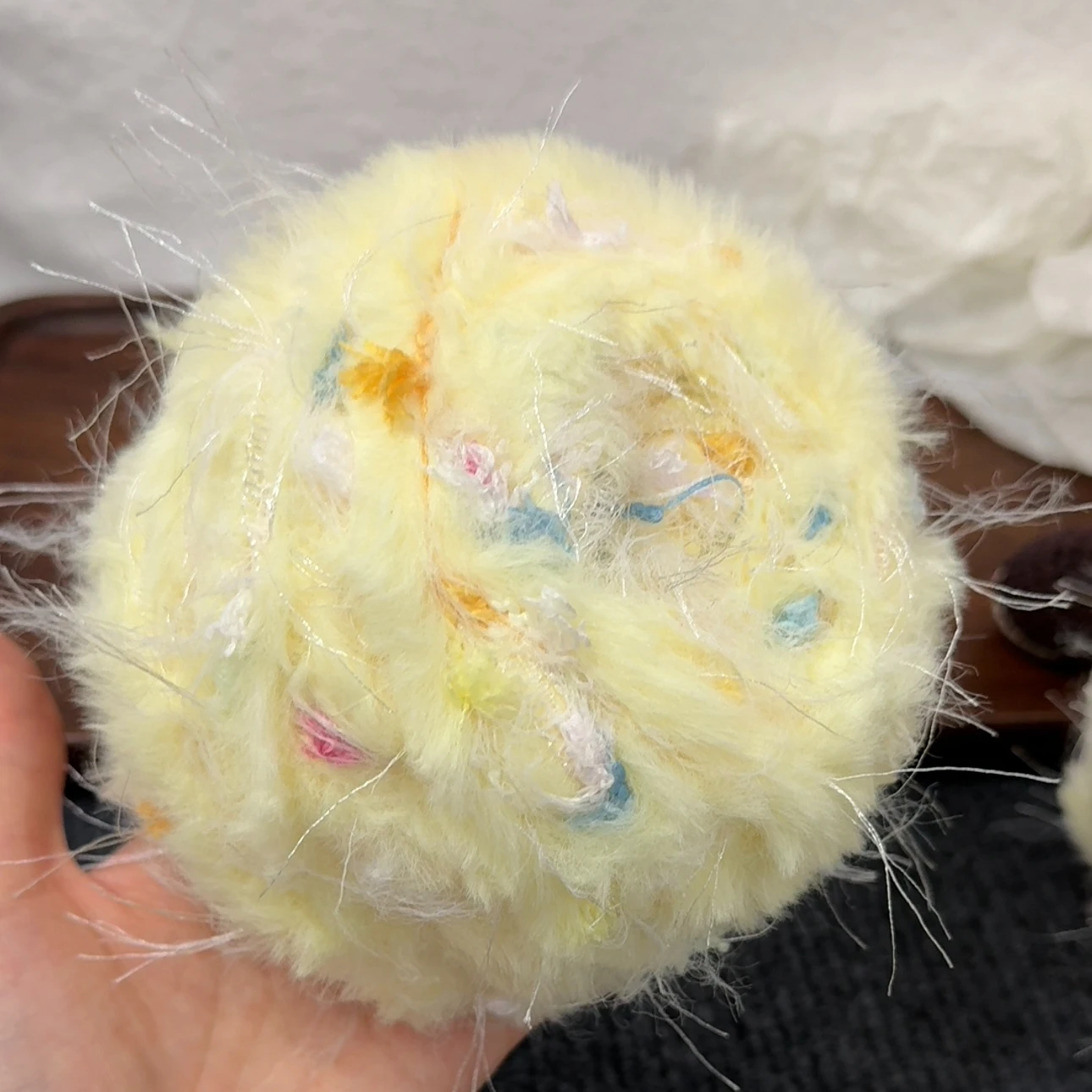 Новая молочно-желтая ручная смесь пряжи мягкая и приятная для кожи подходит