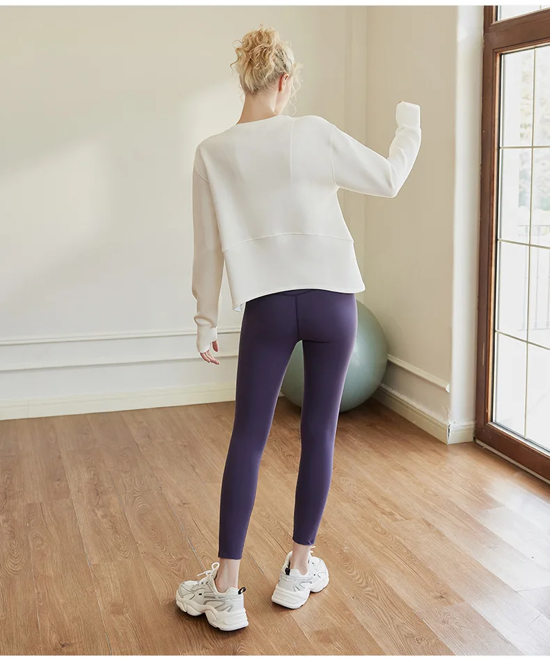 Рисунок 2 - Женская зимняя одежда Y2k