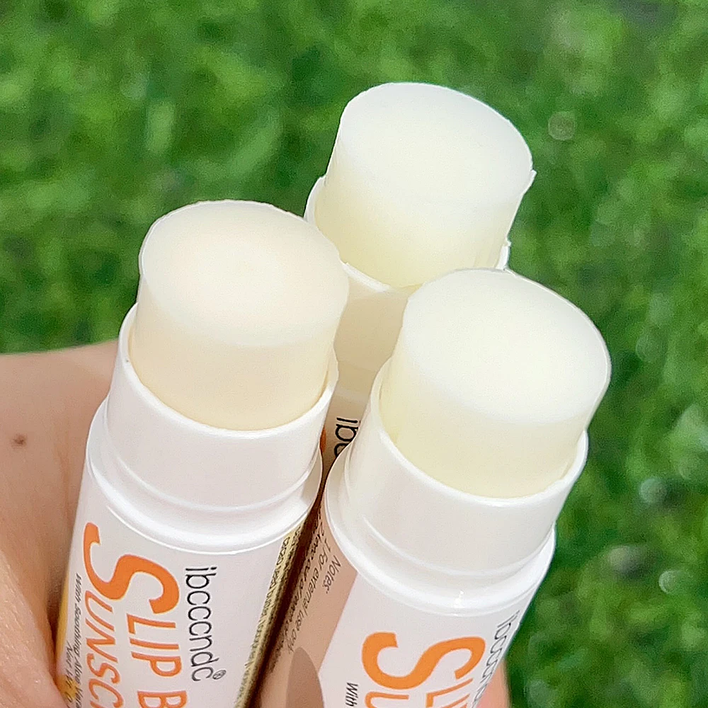 Увлажняющий солнцезащитный бальзам для губ SPF 30 Уфа стойкий увлажняющий