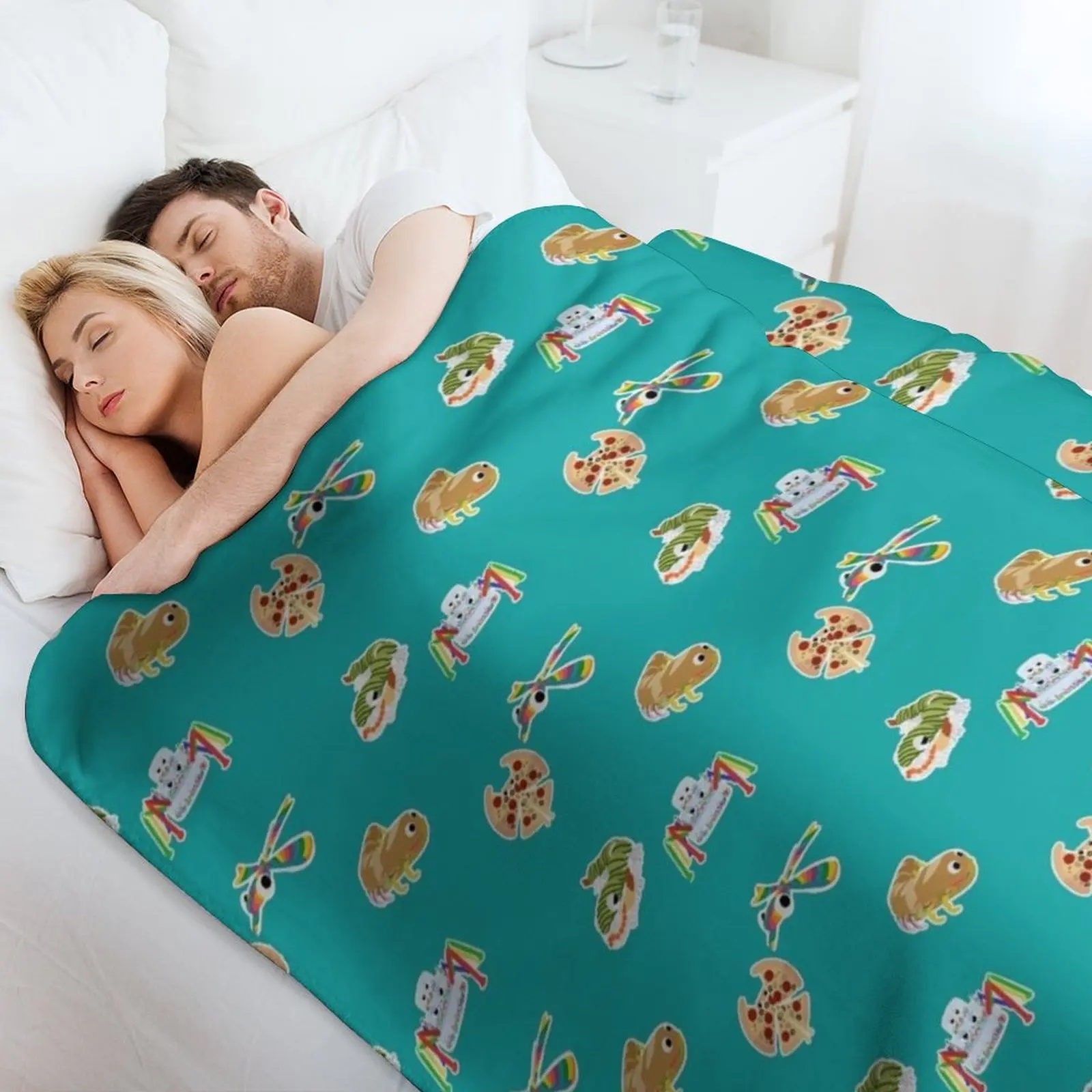 Фото Плед Bugsnax Best Of Bugsnax Pack For Fans, мягкий однотонный плед для дивана или кровати №4