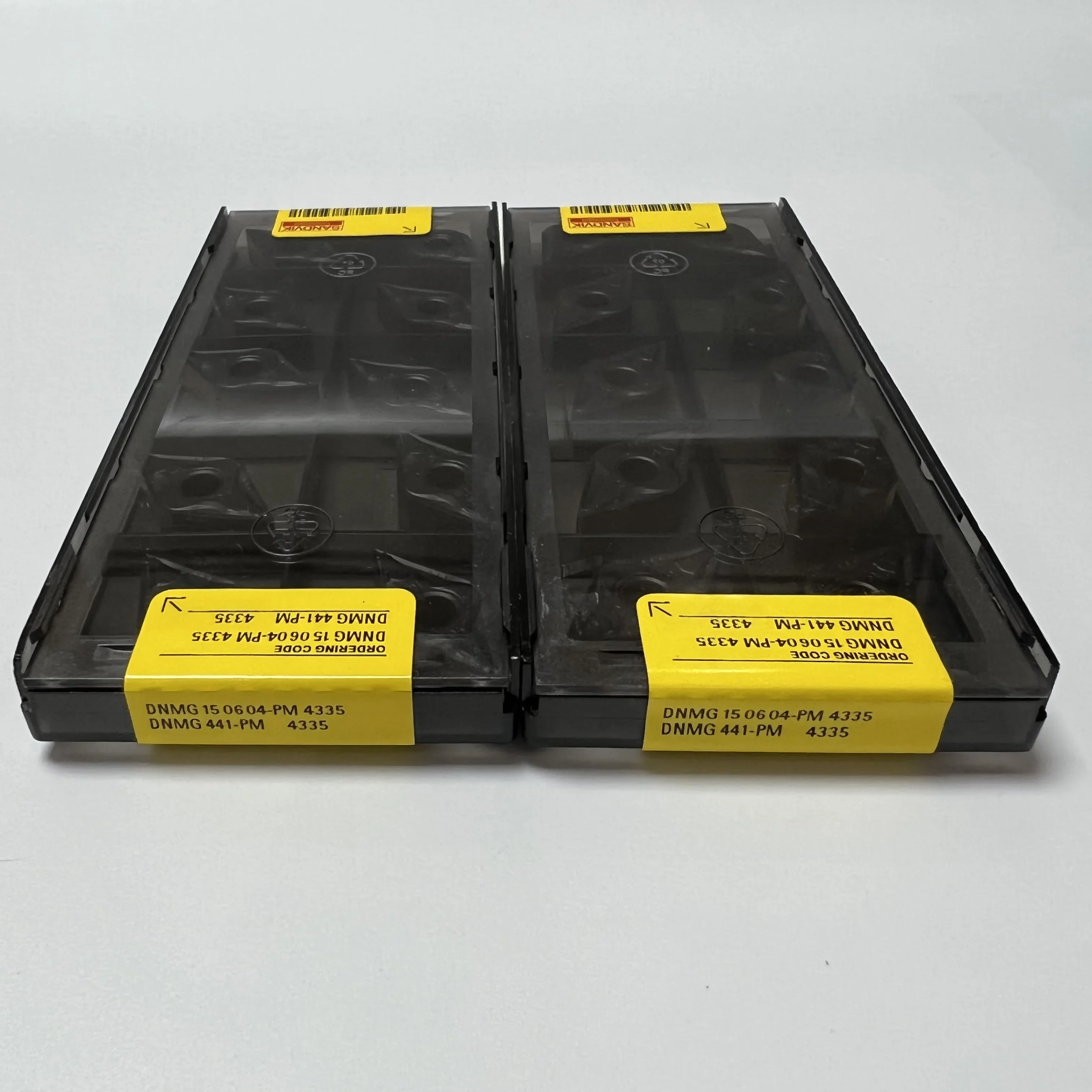 Лезвие из сплава DNMG 15 06 04-PM 4335