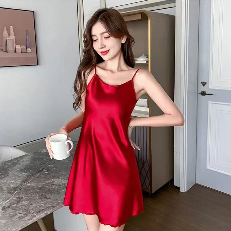 

Women's Sexy Pajamas Silk Suspender Nightdress Ladies Spring and Summer Ice Silk Thin Halter Home Service Can Be Worn Outside