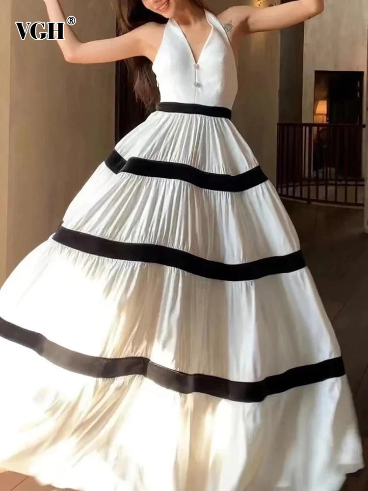 

Женское платье с V-образным вырезом, без рукавов