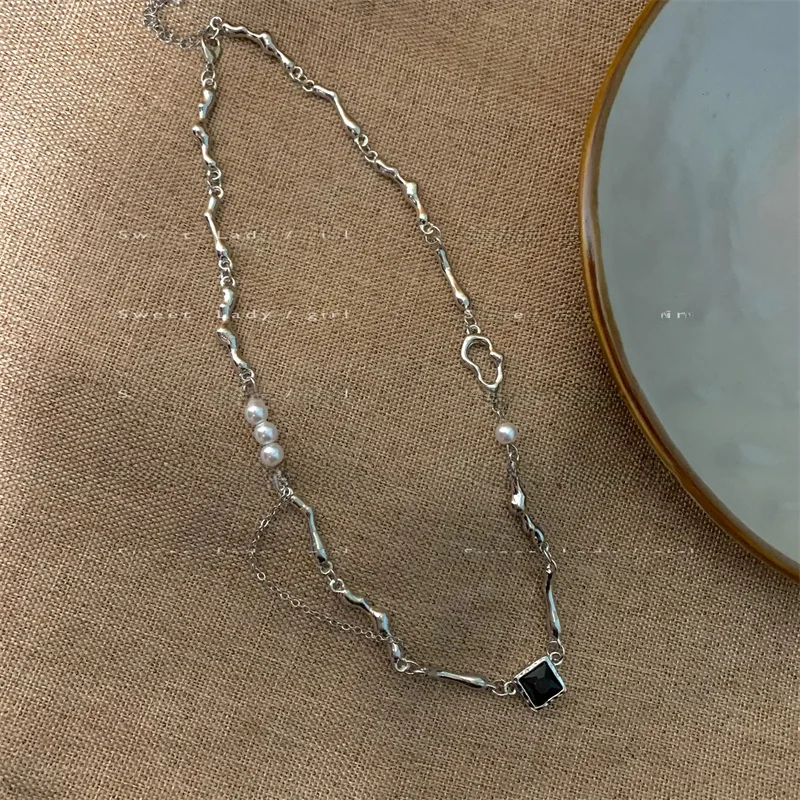 Cold Wind Baroque Pearl Zircon Titanium Steel Necklace Design Sweet Cool Sexy Hip Hop Clavicle Chain Neck