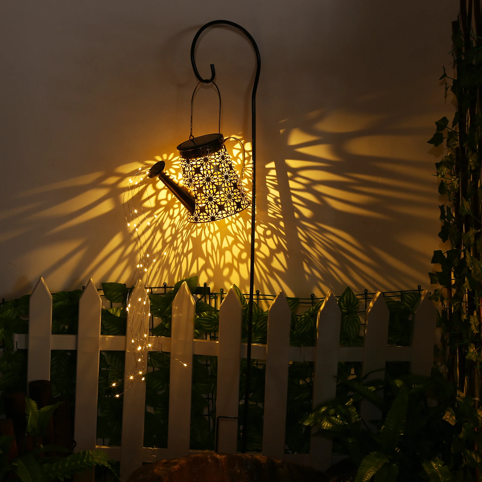 

Wrought Iron Hollow LED Solar Lamp Watering Can Sprinkles Fairy Solar Light Outdoor Waterproof Shower Light Garden Decoration