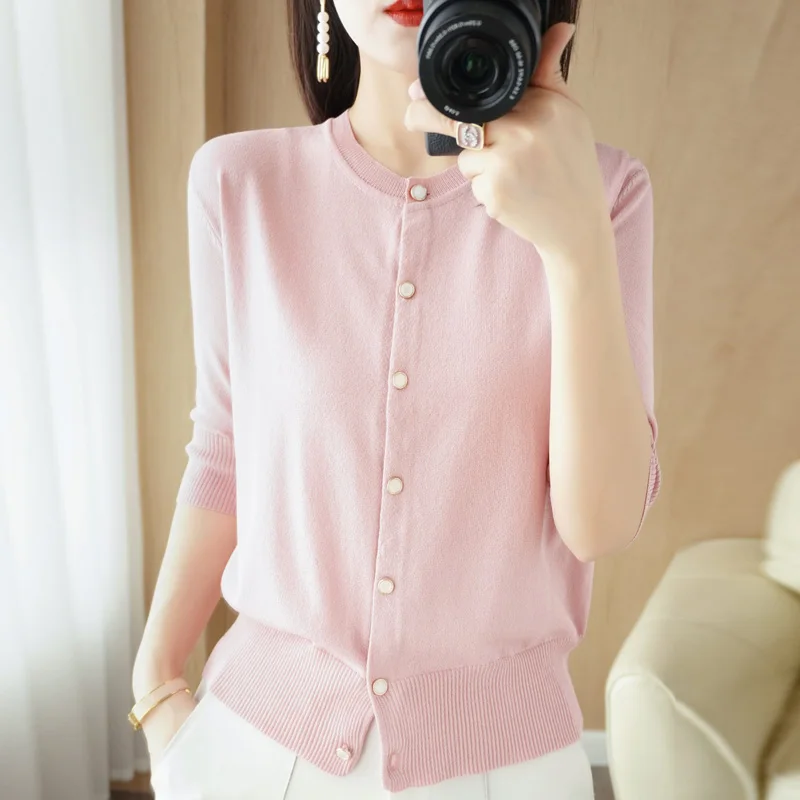 

Round Neck Ice Silk Cardigan Cropped Sleeve Sweater Women's 2023 Summer New Loose Short-Sleeved Small Coat Thin.