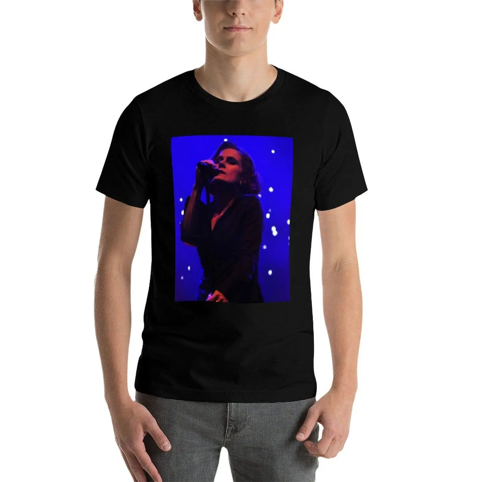 Фото Футболка Alison Moyet, базовая повседневная футболка стандартного кроя №4