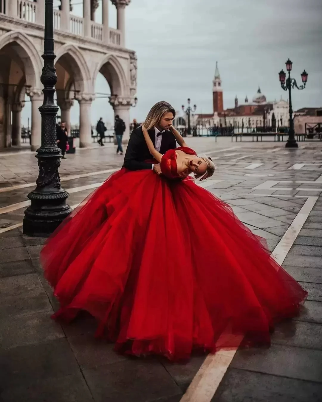 

ANGELSBRIDEP Красные Простые платья Quinceanera платья 15 лет Очаровательная юбка кружева Золушка Принцесса Сладкая 15 платье онлайн