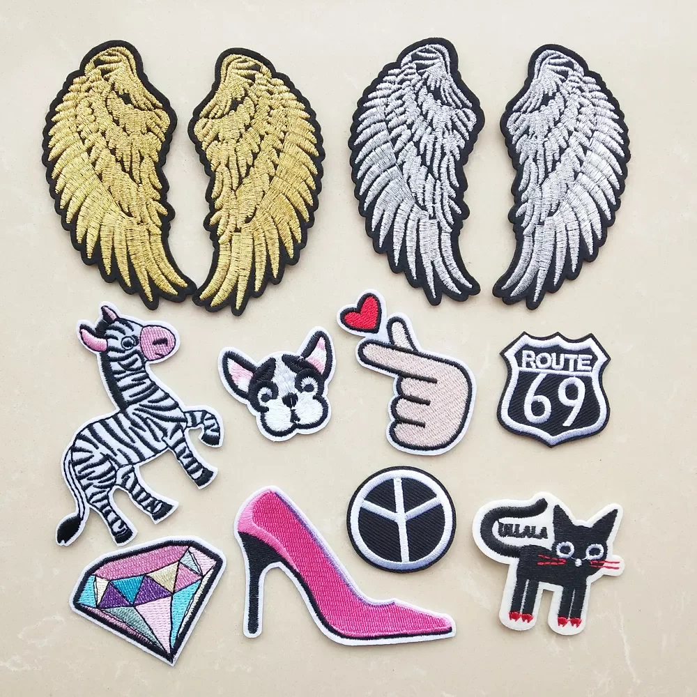 

Fashion Embroidery Gold Silver Angel Wings Patches Iron On Embroidered For Clothing Cartoon Patch Appliques Stickers CX61-70