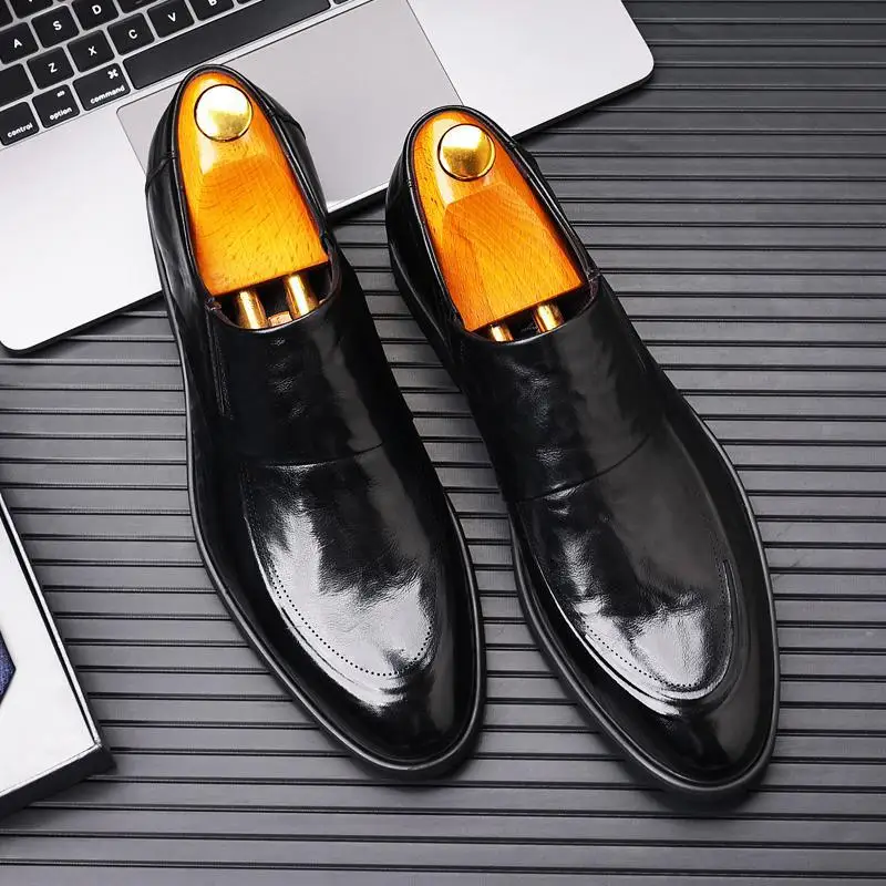

Men's Leather Shoes Soft Bottom Formal Wear Business 2023 New Black, Hidden Elevator Leather Casual Groom Wedding Shoes Men's