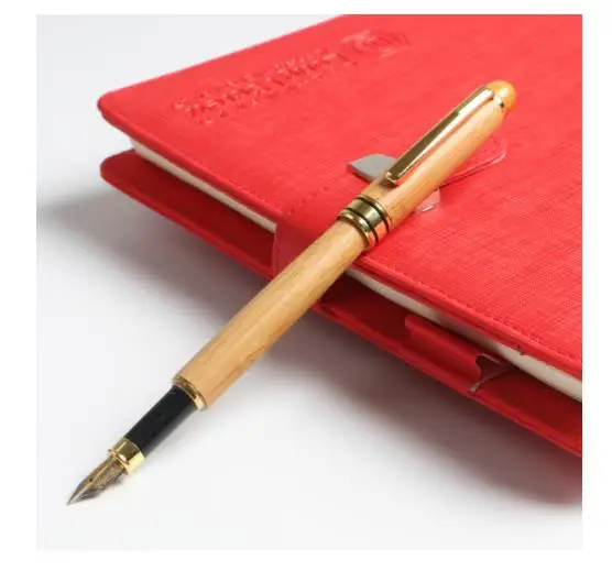 

Bamboo student pen Set Wholesale ballpoint pen signature pen gift box Business graduation gift wood engraving pen