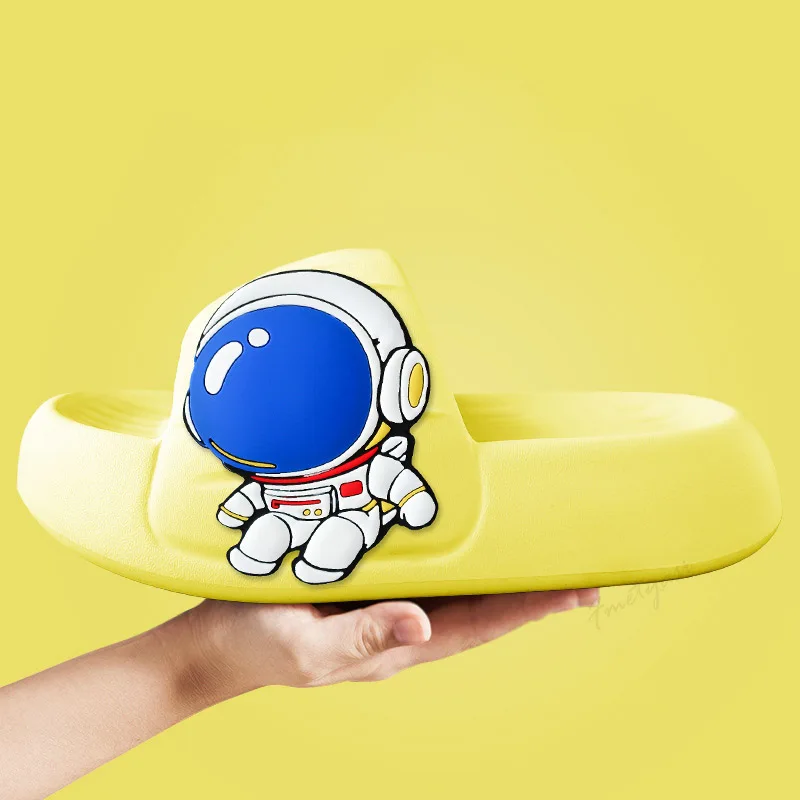 Astronaut women slippers Summer House Slippers for Women Cute Cartoon Indoor Slides Soft Platform Slippers Home Slides shoes