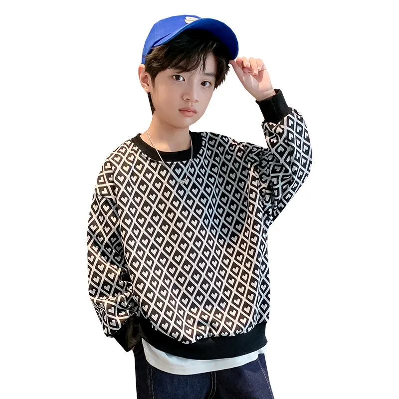 

Autumn Kids Boys Casual Sweatshirts Cotton Teenager Heart Print Sport Coat Spring Children Pullover Clothes Children Loose Tops