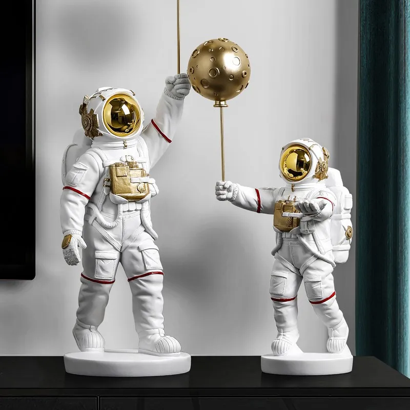 

Nordic Creative Astronaut Ornaments Spaceman Living Room TV Cabinet Office Desktop Home Room Decoration Gift