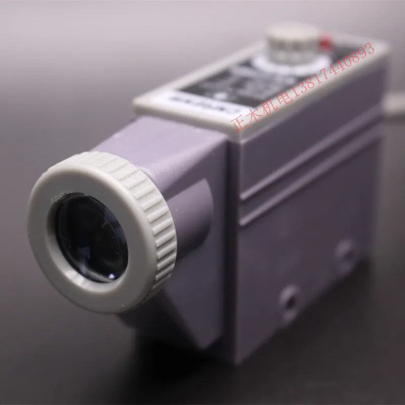 KS-C2WA Color Mark Sensor High-speed Rectification Sensor Switch Color Recognition Bag-making Electromechanical Eye Sensor enlarge