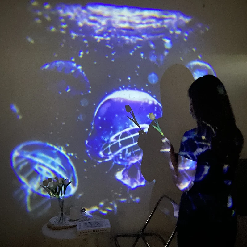 Креативная проекционная лампа с рисунком Кита |