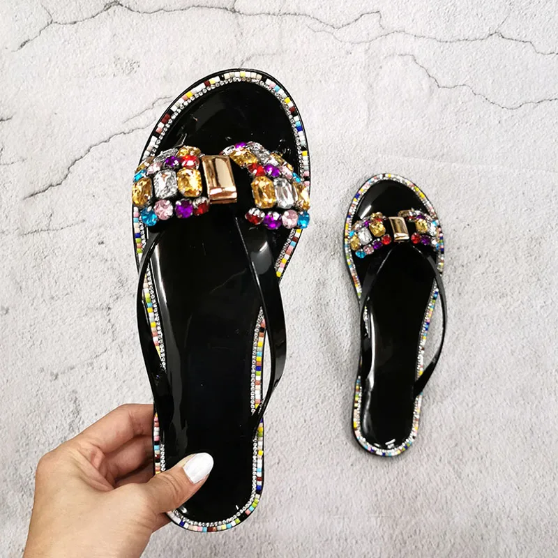 

2020 Summer Women Flip-Flops Big Diamond Lady Slippers Flash Drilling Colored Crystal Beach Shoes Flat Female Footwear